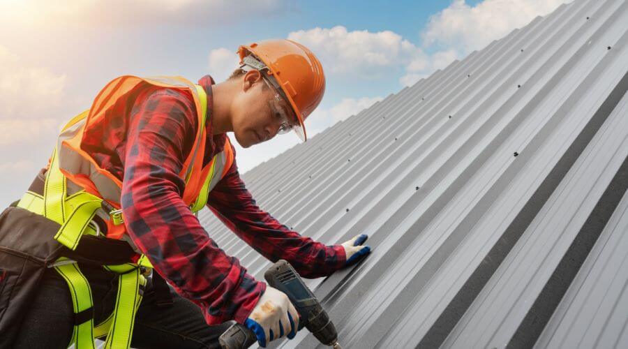 Professional gutter cleaning in Chappell, NE